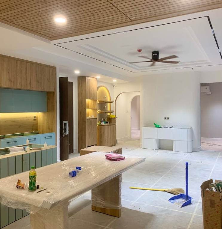 free-photo-of-kitchen-and-dining-room-during-renovation